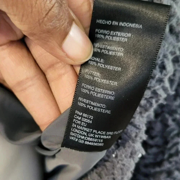 Urban Outfitters Willow Fuzzy Charcoal Drawstring Teddy Zipper Sherpa Jacket(M) - Picture 13 of 13